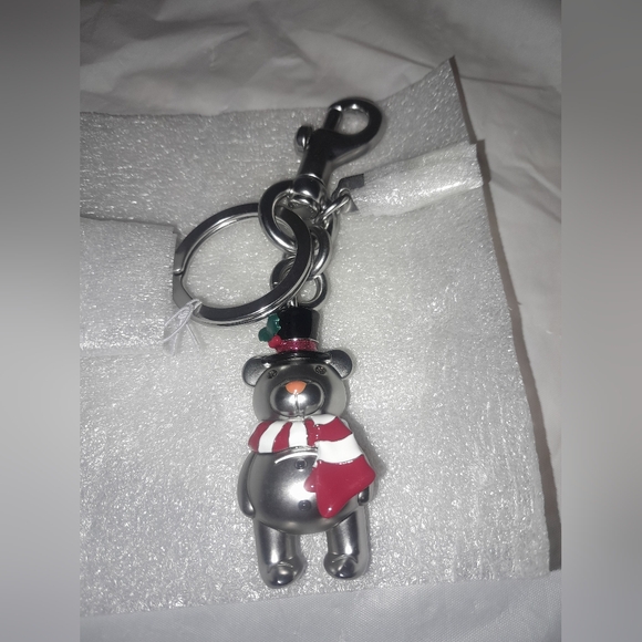 COACH Snowmen 3D Bear Tote Charm/Keyring With Dog Clip NWT ⛄️… - Picture 2 of 10